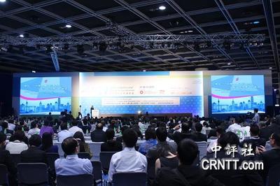 中国评论新闻:鄂港经贸洽谈会在港举行 湖北引资更引智